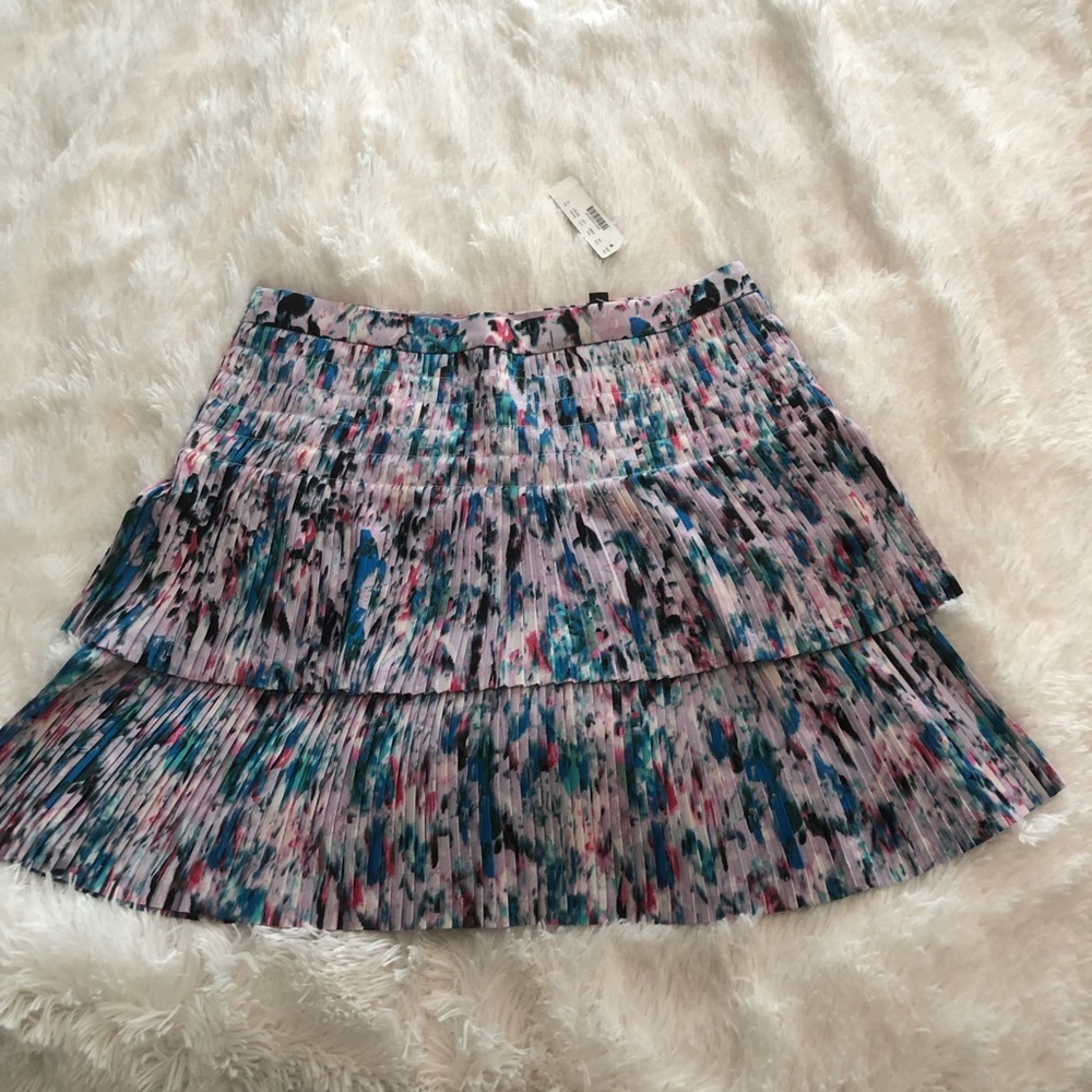 Tiered ruffle skirt